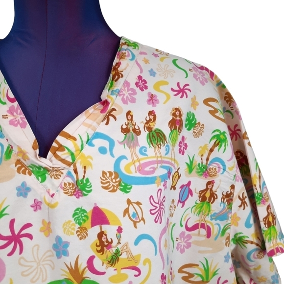 Uniforms Hawaii Medical Scrub Top Hula Girl Sea Turtles Light Pink Sz 2XL Unisex - Picture 2 of 8